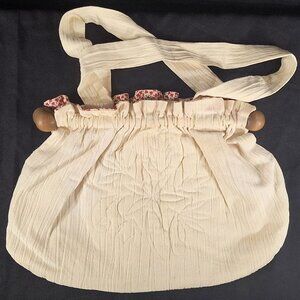 Hand Stitched Flower Linen Wood Handle Shoulder Bag Purse Cottage Prairie